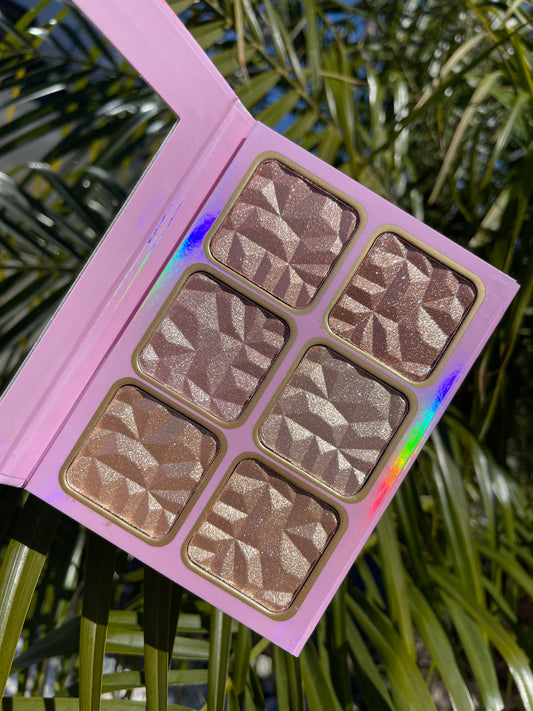 Glowing Highlighter Palette